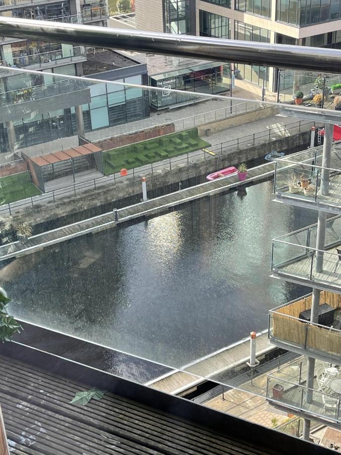 Primedoorstep Deluxe City Apt, River Canal View& Free Parking! ลีดส์ ภายนอก รูปภาพ